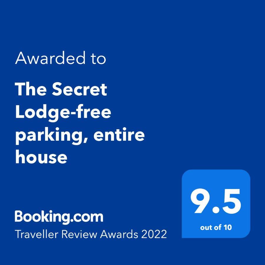 The Secret Lodge- New With Private Garage, Entire House Βελίκο Τίρνοβο Εξωτερικό φωτογραφία
